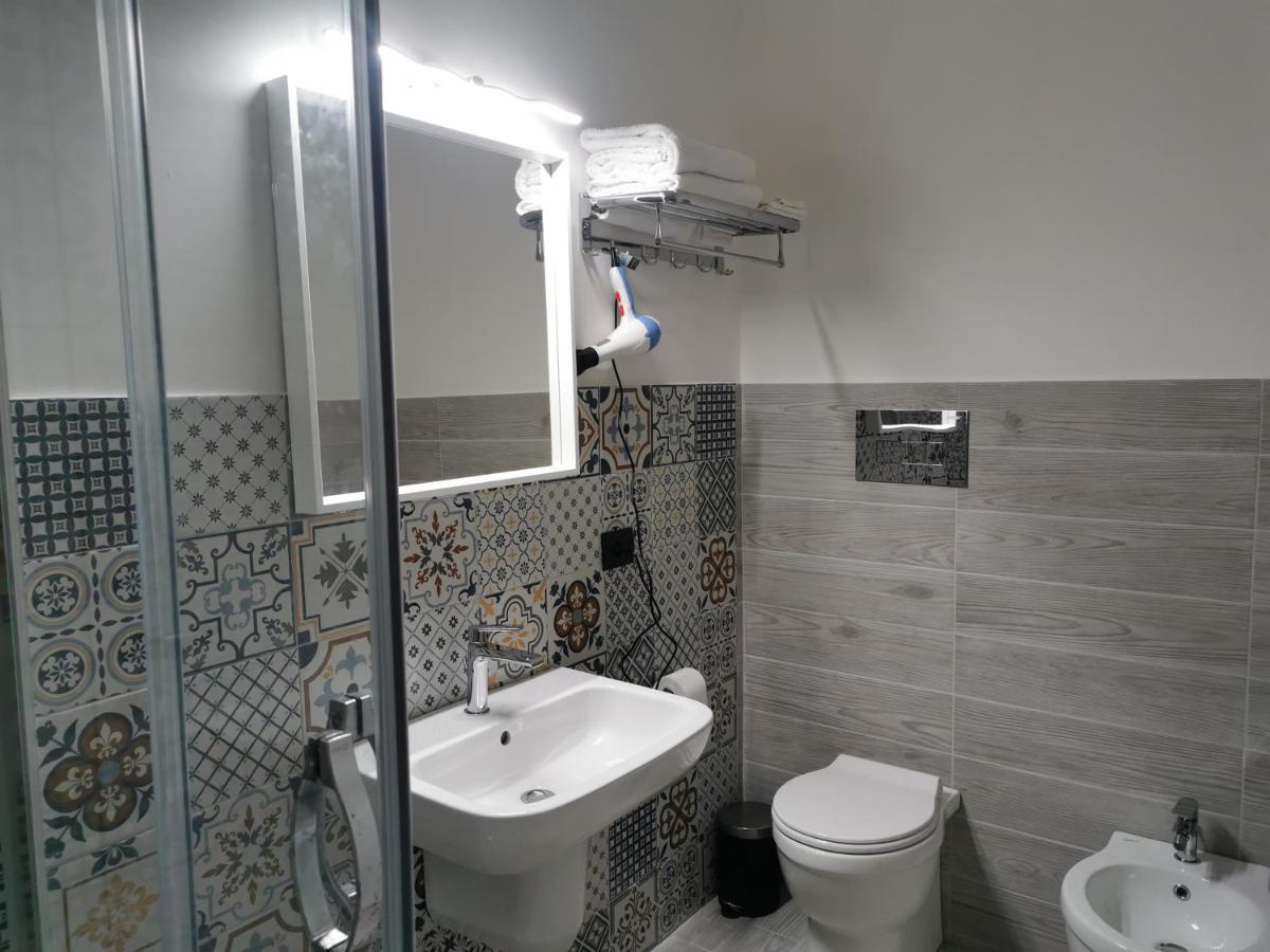 Hotel FronteMare Locazione Turistica Porto Empedocle Esterno foto