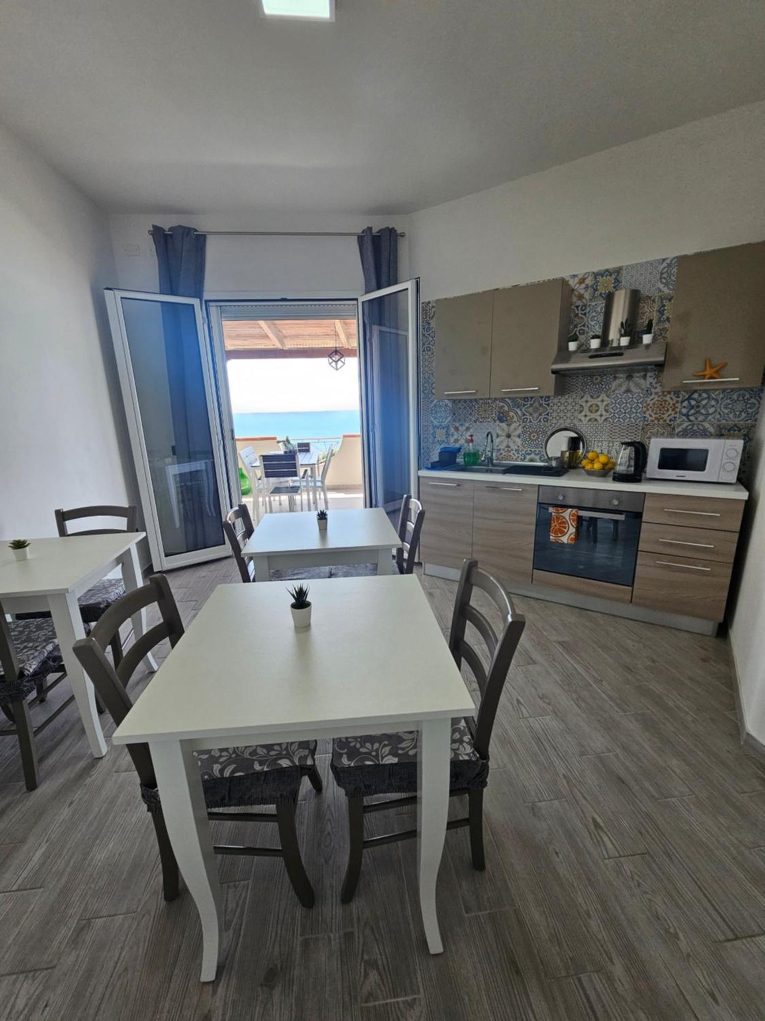 Hotel FronteMare Locazione Turistica Porto Empedocle Esterno foto